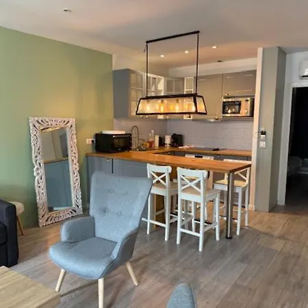 Rent A - Bonne Nouvelle * Parigi