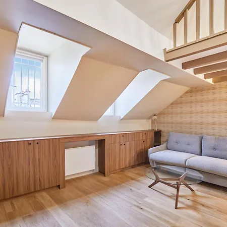 Rent A - Bonne Nouvelle * Paris