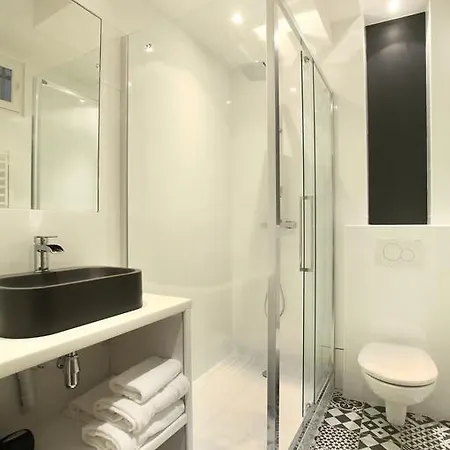 Rent A - Bonne Nouvelle * Paris