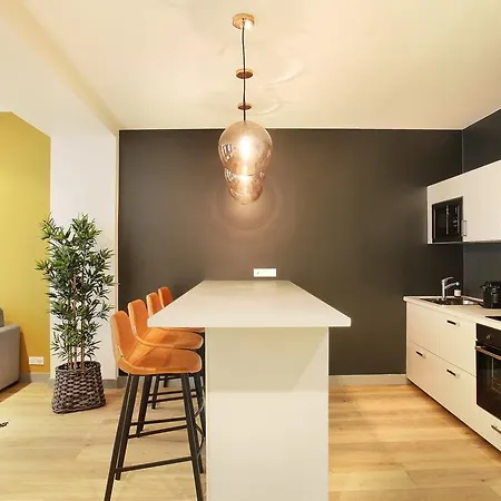 Rent A - Bonne Nouvelle *