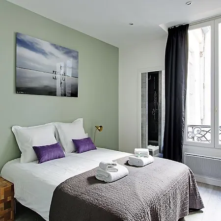 Rent A - Bonne Nouvelle *