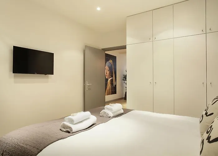 Rent A - Bonne Nouvelle Apartment Paris